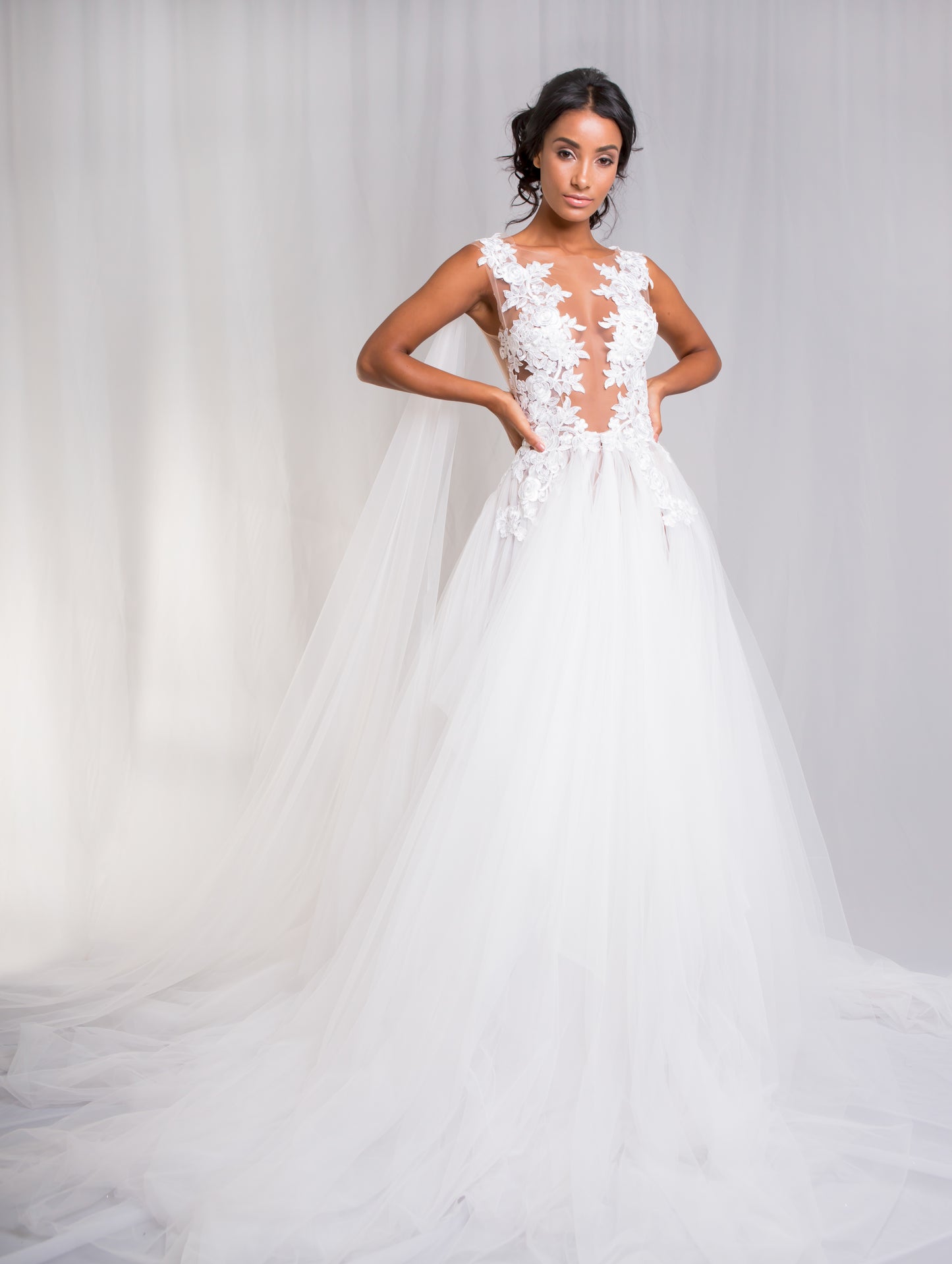 Rebecca Ivory tulle Bridal Gown
